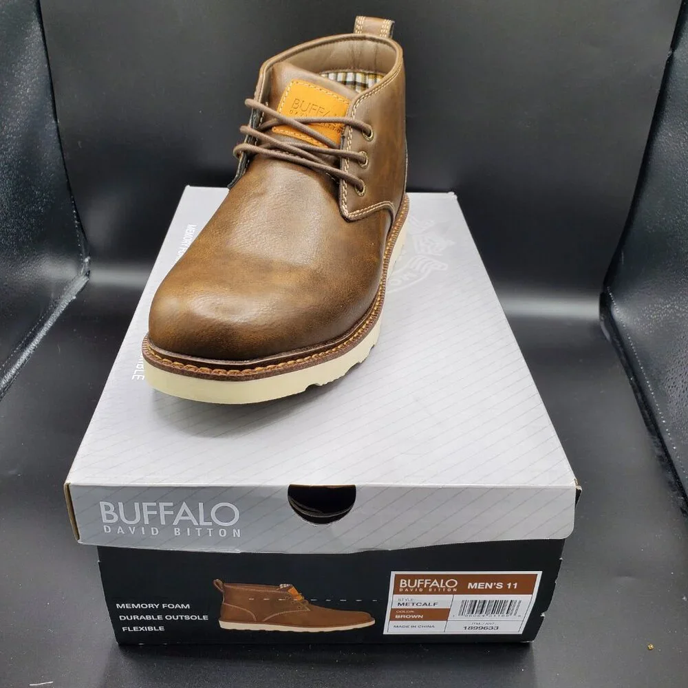 NWT: Buffalo David Bitton Brown Metcalf Chukka Men's Boots, Size 11